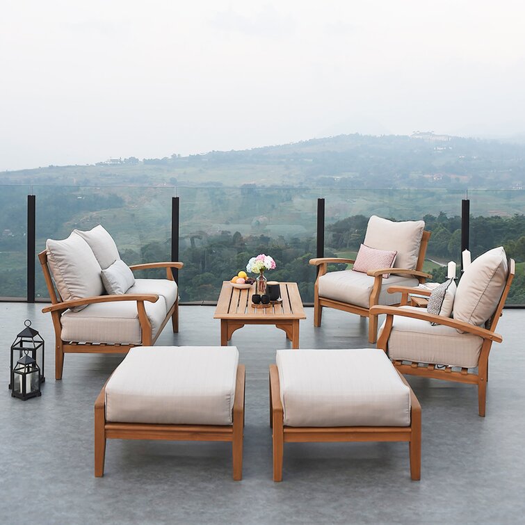 Summerton Seating Group with Cushions